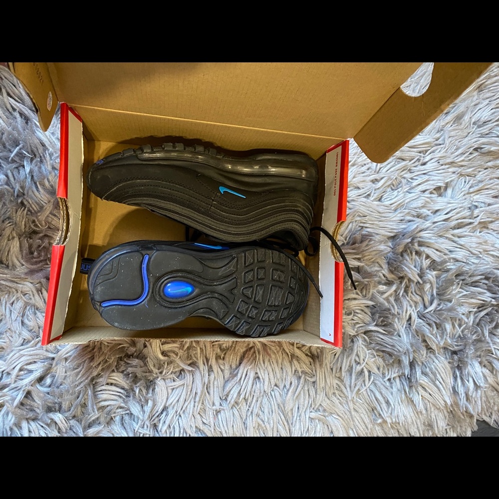 Air max - Picture 3 of 3